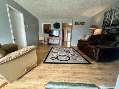 8444 TOWNSEND Line, Lambton Shores - Arkona image-0-3
