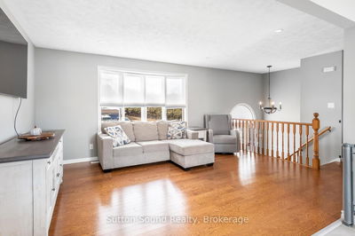 2667 8th Ave, Owen Sound - Owen Sound image-0-2