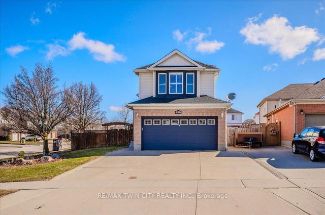11 Acorn Way