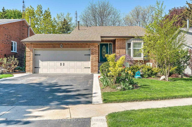 Lower - 11 Melissa Crescent