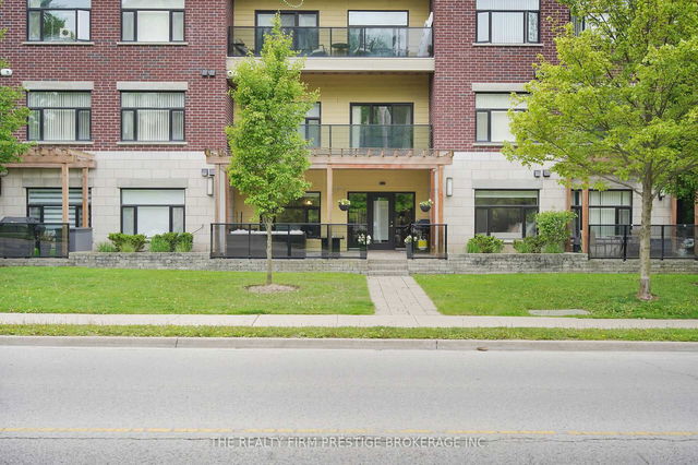 102 - 89 Ridout Street S