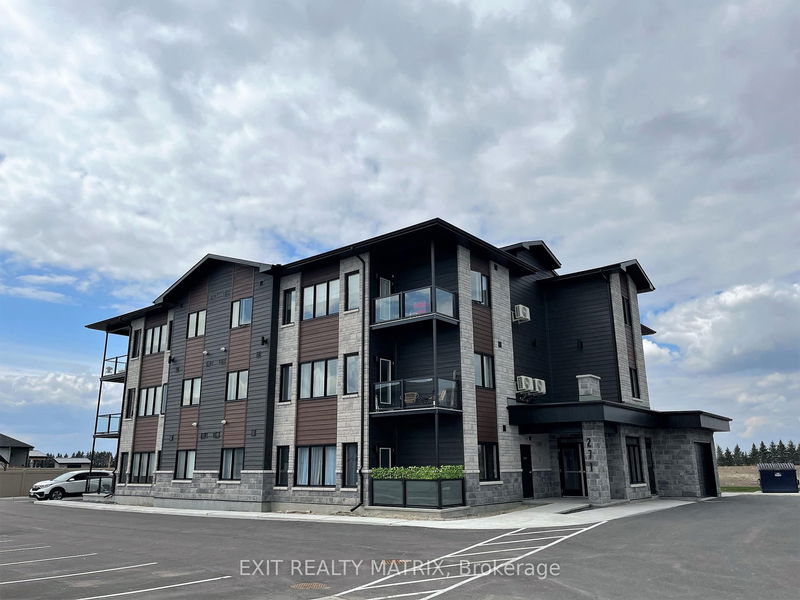 Unit 103 — 271 Belfort St, Russell - Embrun image-0-0