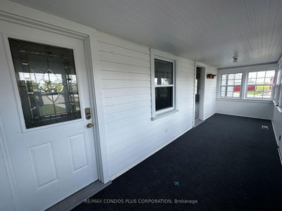 758 Niagara Stone Rd, Niagara-on-the-Lake - Rural image-0-2