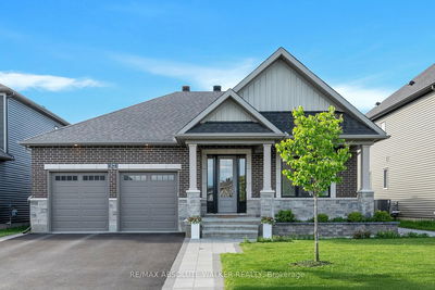 62 Yacht Terr, Manotick - Mahogany Community
