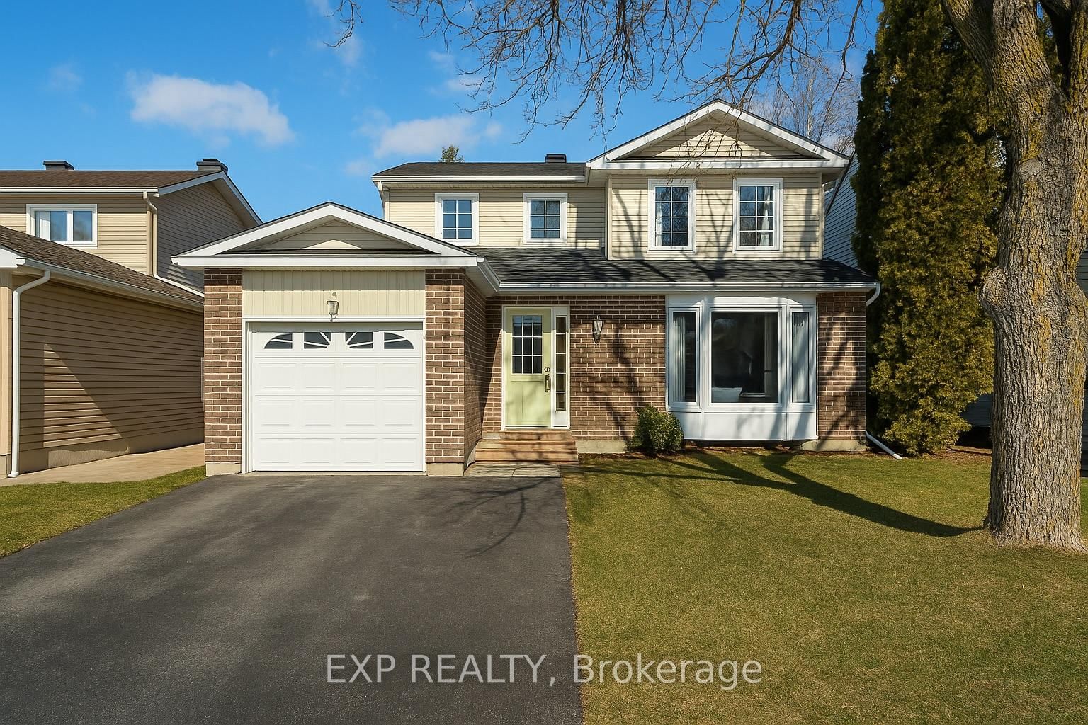 Detached House for sale at 16 Weybridge Drive, Ottawa, Barrhaven - Cedargrove/Fraserdale, K2J 2X2 - MLS: X12179188