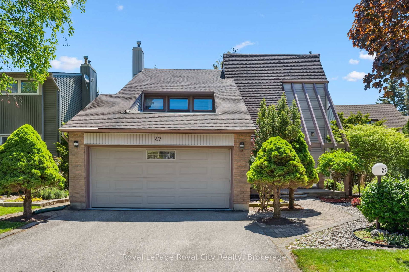 Detached House for sale at 27 Shuh Avenue, Kitchener, N2A 2Y1 - MLS: X12179218