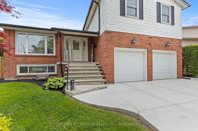 61 Seaton Place Dr, Hamilton - Stoney Creek image-0-4