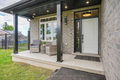 796 Highway 6, Haldimand - Haldimand image-0-2