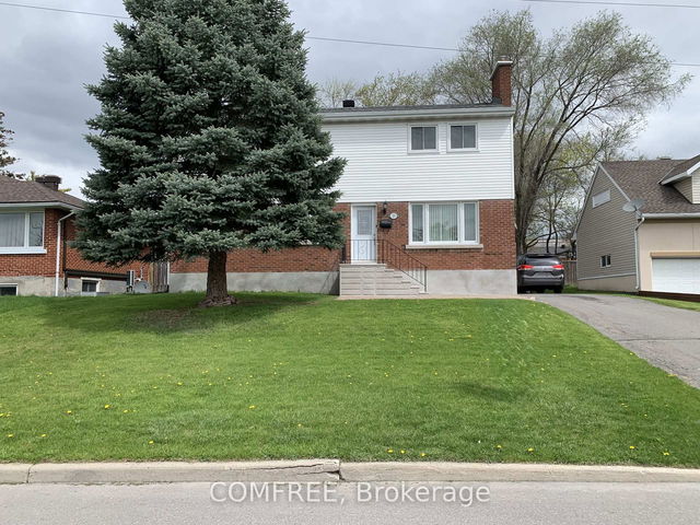 25 Seguin Street