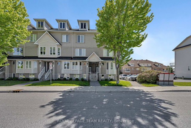 6 - 85 Cresthaven Drive