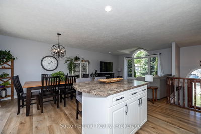 2563 7th Ave, Owen Sound - Owen Sound image-0-4