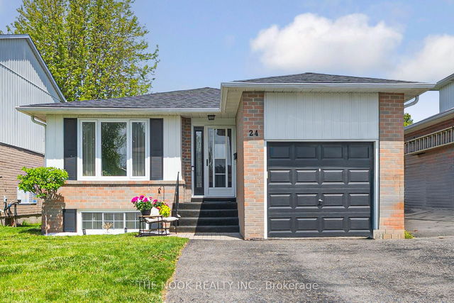 24 Peacock Boulevard