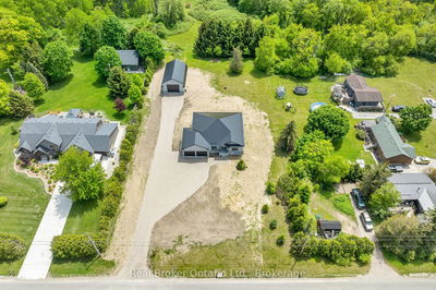 8357 Goosemarsh Line, Lambton Shores - Grand Bend image-0-2