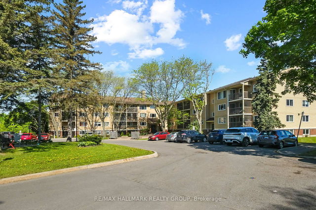 402 - 6376 Bilberry Drive