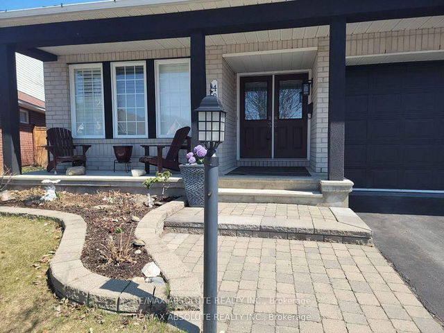 48 Settler's Ridge Way