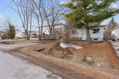 924 Beauchamp Ave, Orleans - Hiawatha Park/Convent Glen image-0-4