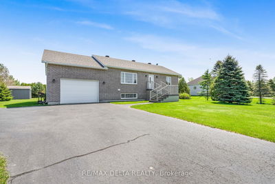 1987 Paul Dr, Clarence-Rockland - Clarence/Rockland Twp