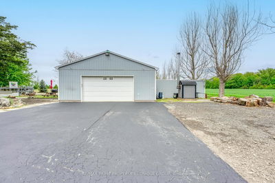 2274 Jackson Rd, Sarnia - Sarnia image-0-3