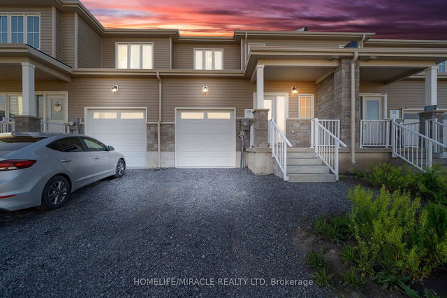 5 Glacier Crescent