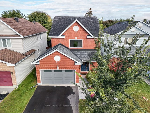 25 SARRAZIN Way
