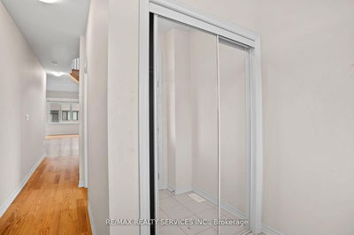 16 Concord Dr, Thorold - Rolling Meadows image-0-4