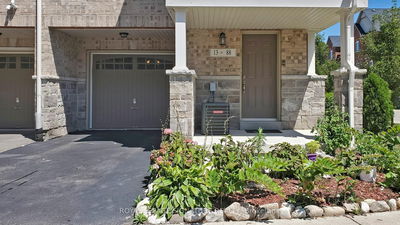 Unit 13 — 88 Decorso Dr, Guelph - Kortright East image-0-3