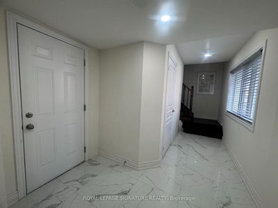 Unit 13 — 88 Decorso Dr, Guelph - Kortright East image-0-4