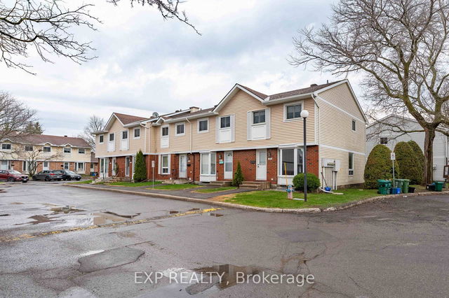 15 - 1979 Greenvale Lane