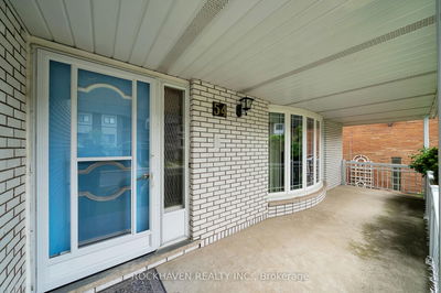 54 Barton St, Hamilton - Waterdown image-0-1