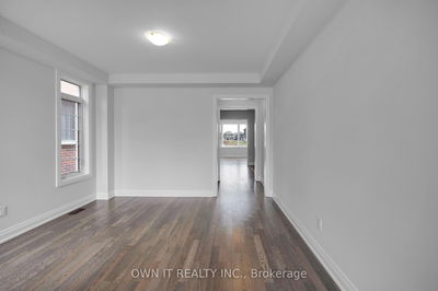 236 Harwood Ave, Woodstock - North image-0-4