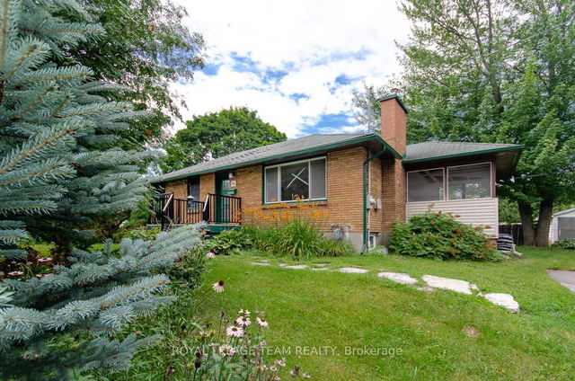 16 BROOK Lane