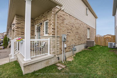 1458 CAEN Ave, Woodstock - North image-0-1