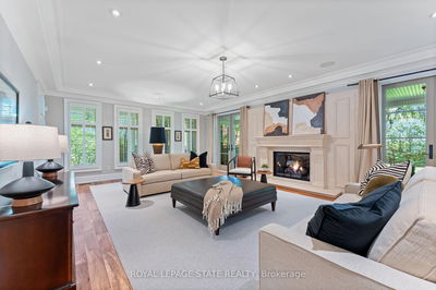 84 Jerseyville Rd, Hamilton - Ancaster image-0-3