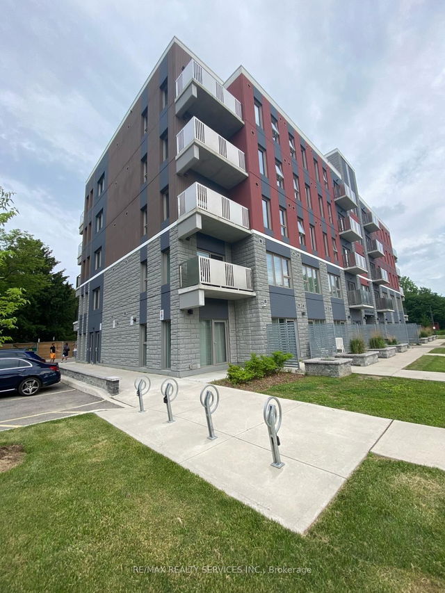 522 - 77 Leland Street