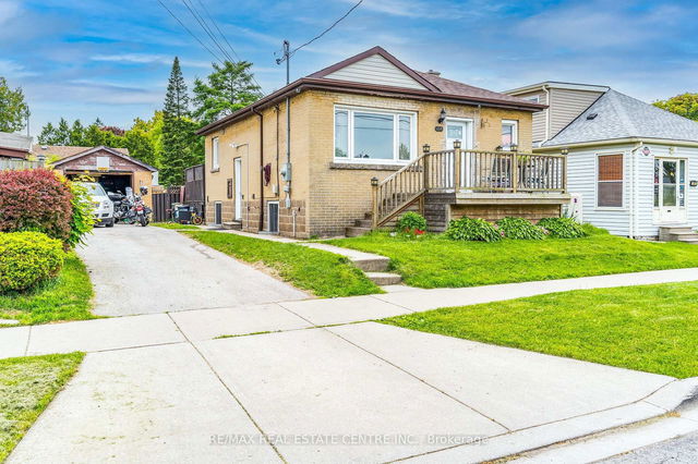 LOWER - 268 Brucedale Avenue