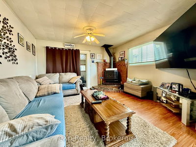 7 21-22, R. R. 1 Sdrd, South Bruce - South Bruce image-0-4