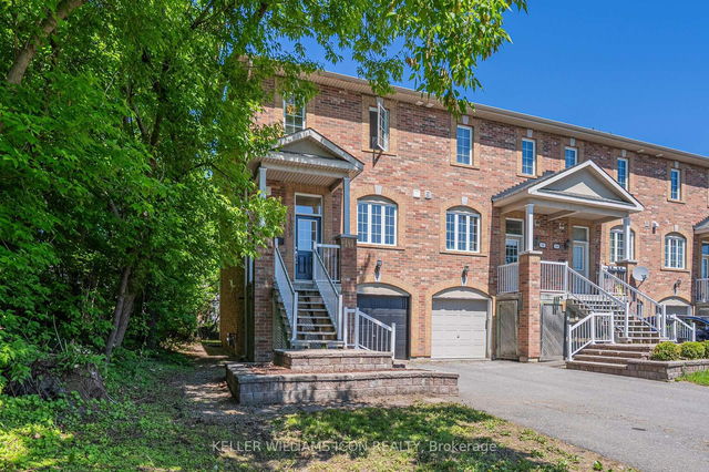 1309 Meadowlands Drive