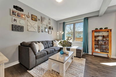 Unit D2 — 12 Brantwood Park Rd, Brantford -  image-0-4