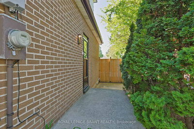 311 Sheridan St, Brantford -  image-0-4