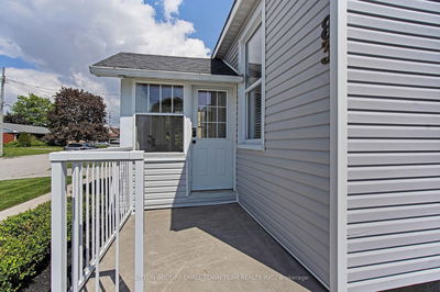 83 John St, South Huron - Exeter image-0-2