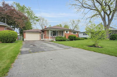 212 West St, Central Elgin - Belmont