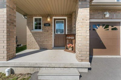 102 Kanvers Way, Greater Napanee - Greater Napanee image-0-3