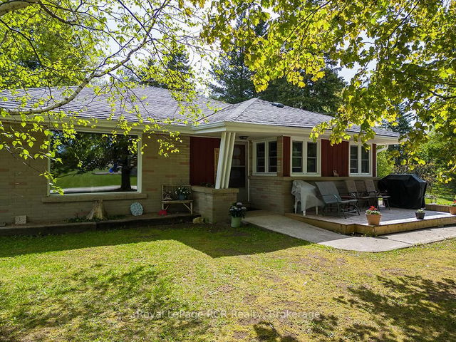 181 Queen A Street