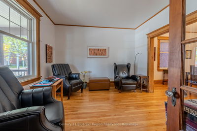 214 Worthington St, North Bay - Central image-0-2