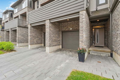 Unit 28 — 2070 Meadowgate Blvd, London South - South U image-0-4