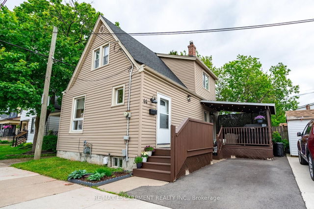 44 Fairview Avenue