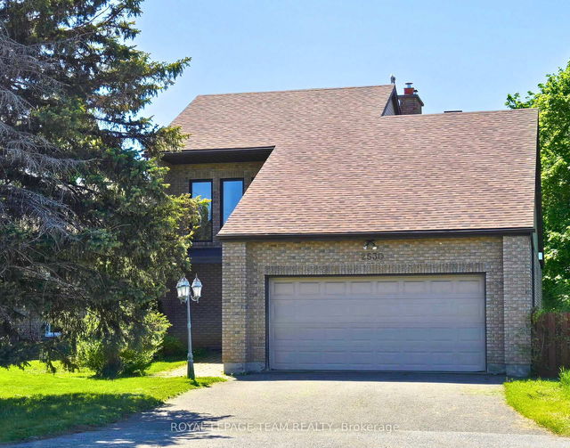 2530 Rideau Road