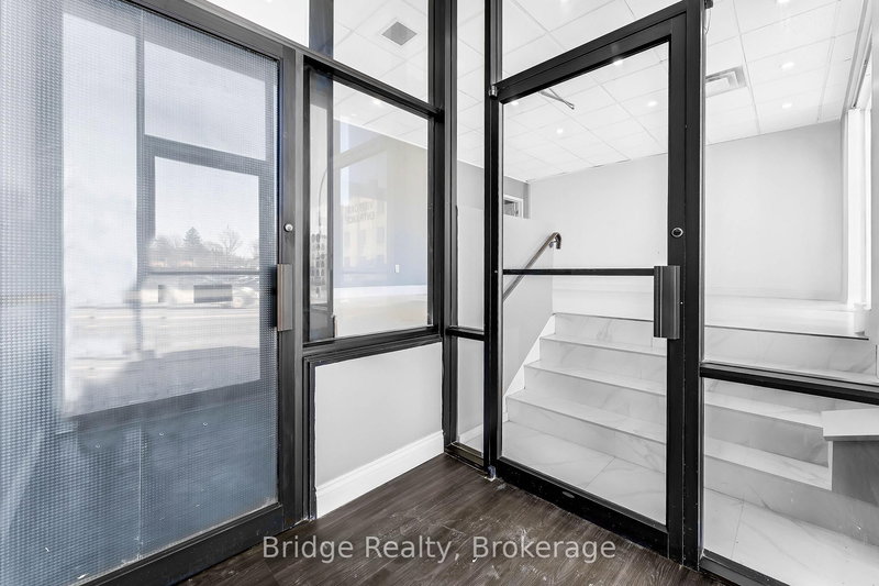 290 Dundas St, Woodstock, N4S 1B2 | Image 3