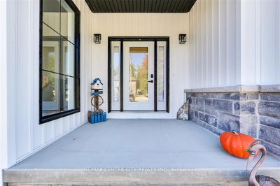 195 ESSEX St, Sarnia - Sarnia image-0-2