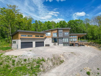460 Surrey Dr, North Bay - Airport image-0-2